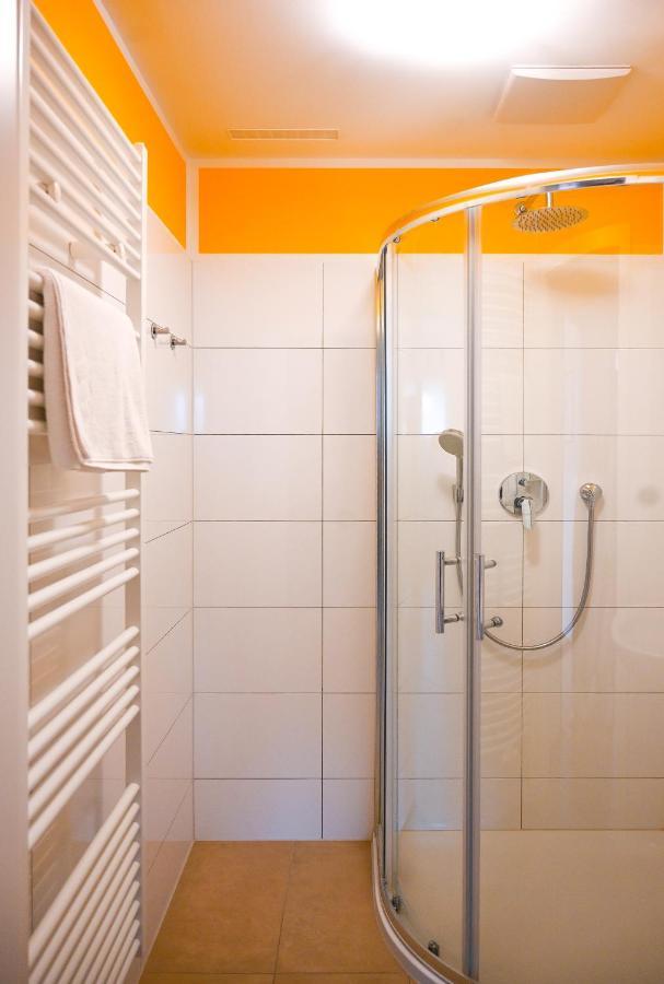 Modern Schoenbrunn Appartement Wenen