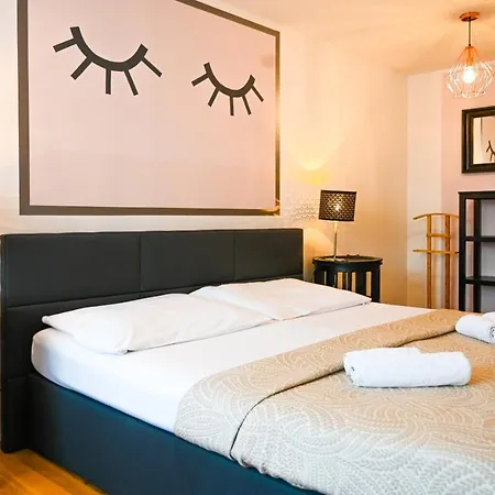 Modern Suite Schoenbrunn Vienna Exterior photo